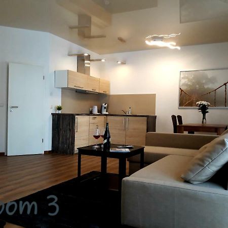 Modernes Apartment Metzingen Mittelstadt Extérieur photo